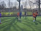 Training S.K.N.W.K. JO15-1 van zaterdag 2 maart 2024 (14/81)